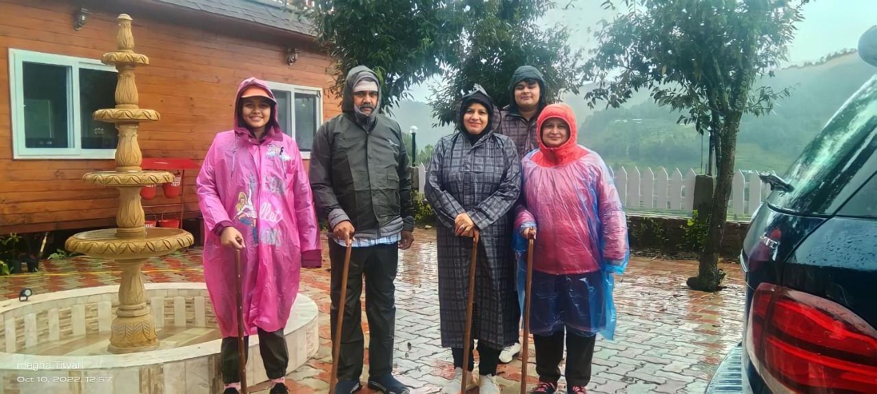 Vanprastha Resorts Dwarahat Kültér fotó
