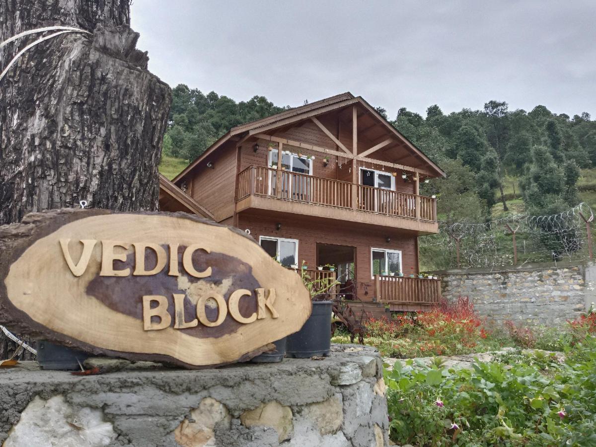 Vanprastha Resorts Dwarahat Kültér fotó