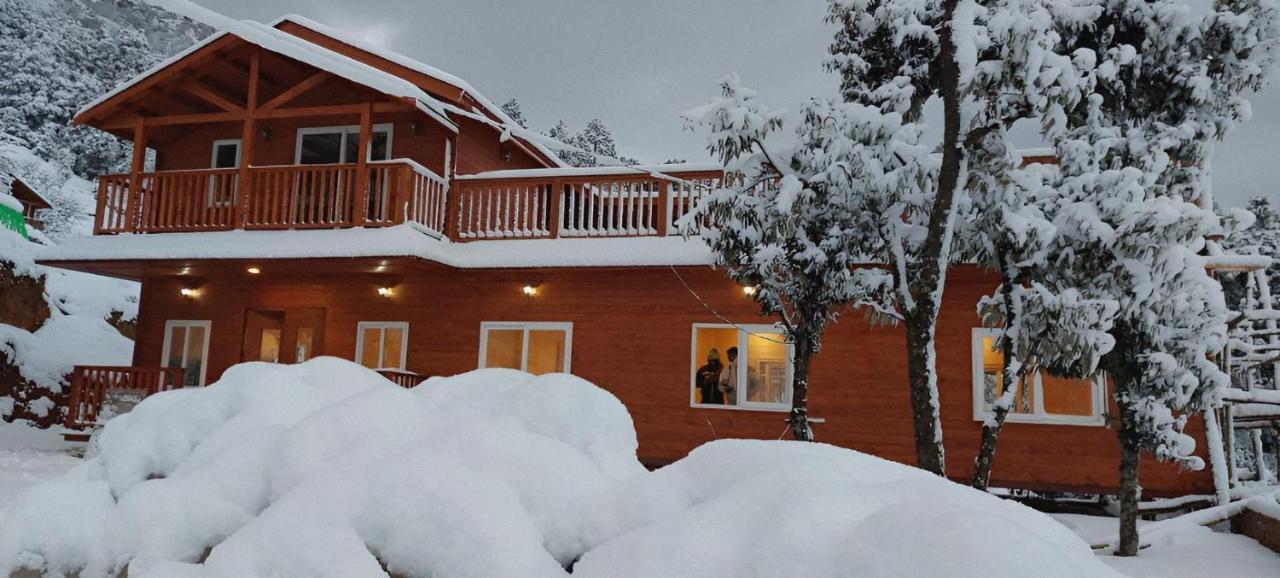 Vanprastha Resorts Dwarahat Kültér fotó
