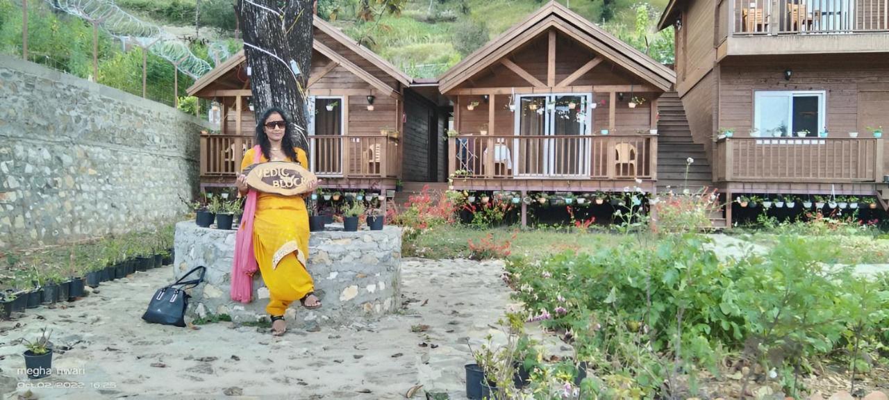 Vanprastha Resorts Dwarahat Kültér fotó